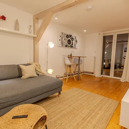 Moderne & Gemuetliche Altstadt-maisonette Nahe Hafen 아파트 Wißmar