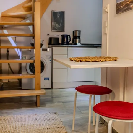 아파트 Moderne & Gemuetliche Altstadt-maisonette Nahe Hafen